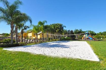 Contemporary 5 Bed 5 Bath Single Family With Upgrades - image 7