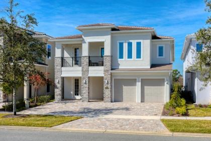 Luxury Home at Bear's Den near Disney! Includes Private Pool & Resort Amenities 972JN