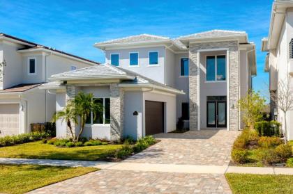 Luxury 6 Bed Home at Bears Den Private Pool and near Disney 966JN Kissimmee Florida