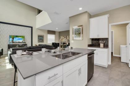 Luxury 5 Star Villa on Storey Lake ResortMinutes from Disney World Orlando Villa 3654 - image 15