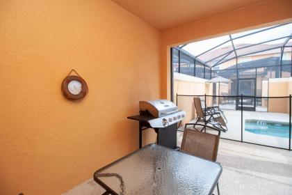 Fantastic Family Home with Private Pool Near Disney - image 5