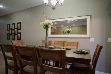 4 Bedrooms townhouse - Paradise Palms - image 10