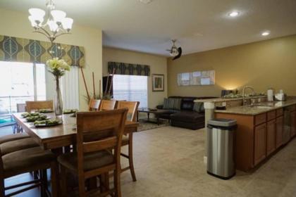 4 Bedrooms townhouse - Paradise Palms - image 5