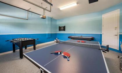 Luxury Contemporary Style Villa on Encore Resort at Reunion Orlando Villa 4385 - image 4