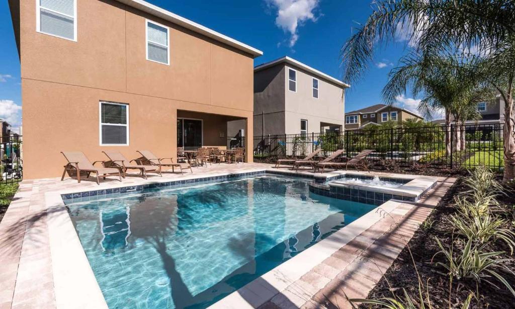 Ultimate 5 Star Villa with Private Pool on Encore Resort at Reunion Orlando Villa 4346 - main image