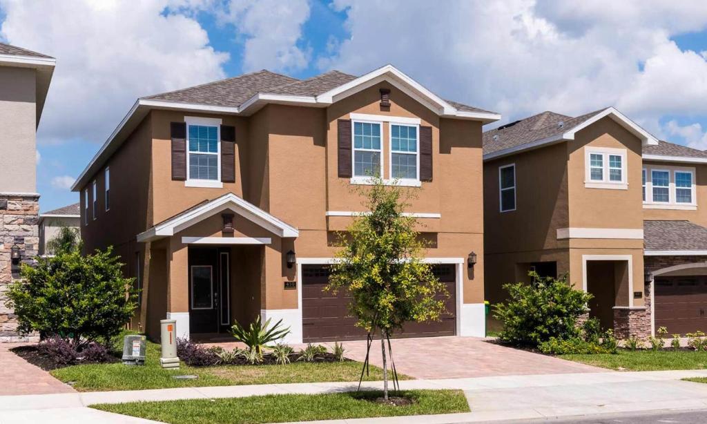 Ultimate 5 Star Villa with Private Pool on Encore Resort at Reunion Orlando Villa 4346 - image 2