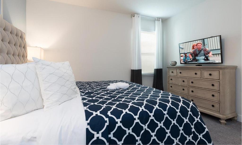 Ultimate 5 Star Villa with Private Pool on Encore Resort at Reunion Orlando Villa 4365 - main image