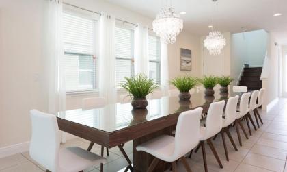 Perfect 9 Bedroom Villa on Encore Resort at Reunion Orlando Villa 4407 - image 9