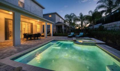 Luxury Private Villa with Large Pool on Encore Resort at Reunion Orlando Villa 4433