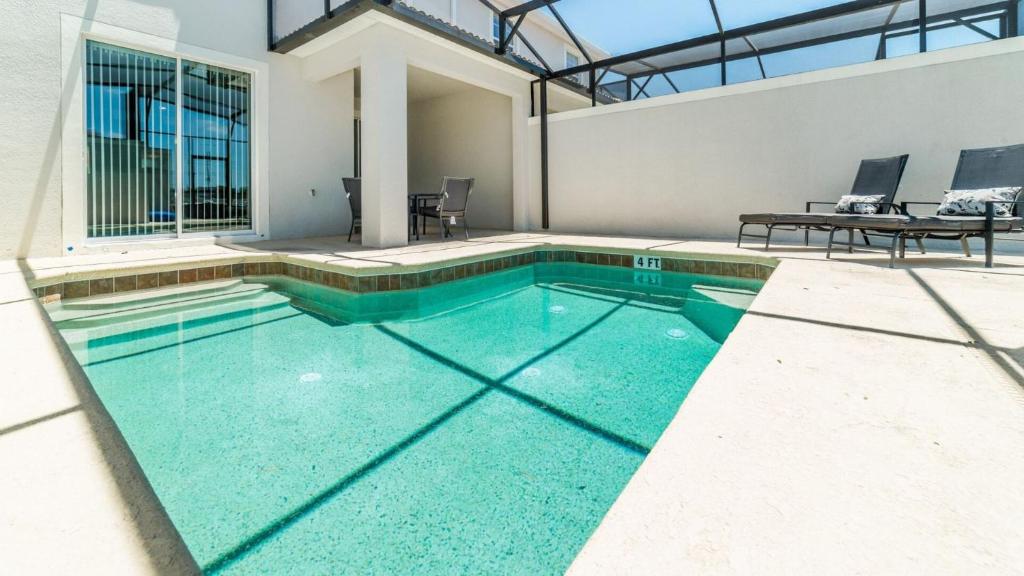 Beautiful 5 Star Townhome on Storey Lake Resort with Private Pool Orlando Townhome 4889 - main image