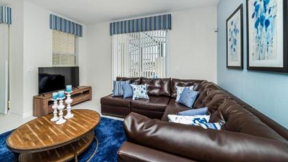 Beautiful 5 Star Townhome on Storey Lake Resort with Private Pool Orlando Townhome 4889 - image 5