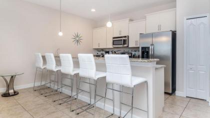 Luxury Contemporary Style Villa on Paradise Palms Resort Orlando Villa 4793 - image 2