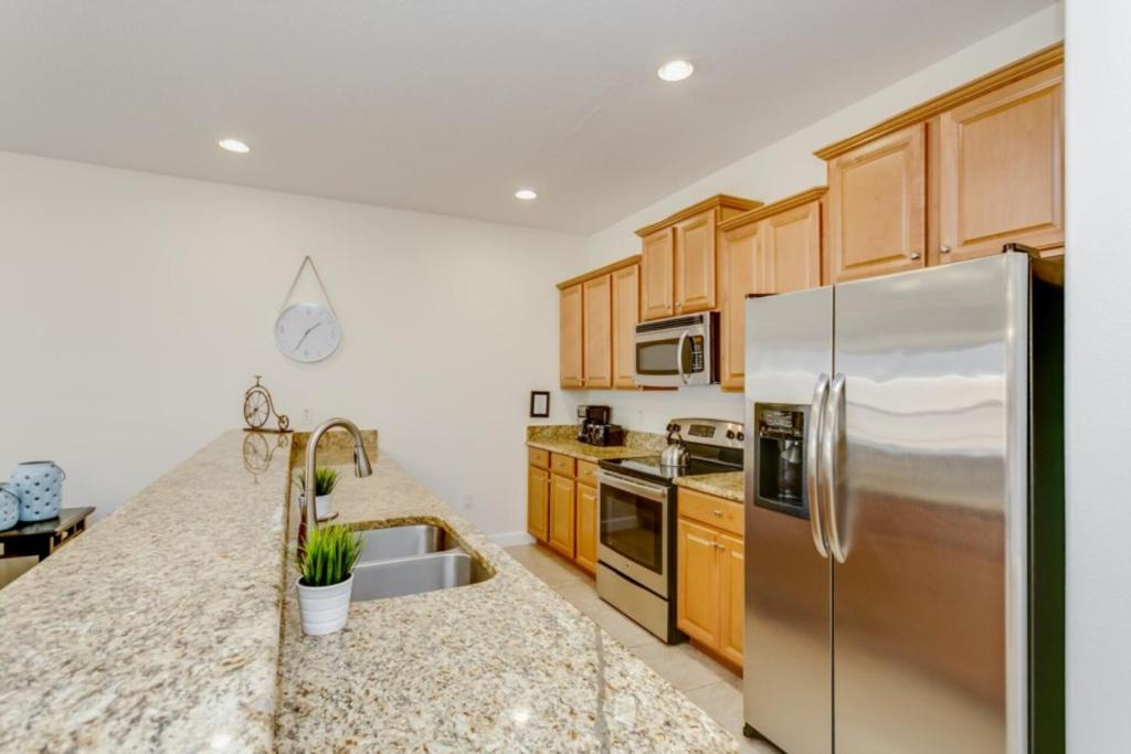 You have Found the Ultimate Luxury Townhome on Paradise Palms Resort Orlando Townhome 3727 - image 7