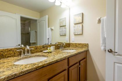 Spetacular TownHome With Private Pool close to Disney 8919PP - image 14