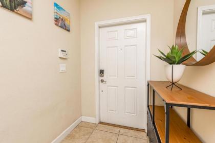 Spetacular TownHome With Private Pool close to Disney 8919PP - image 2