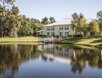 Airy and Modest Suite near World-famous Walt Disney - One Bedroom #1 - image 9