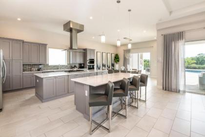 Enormous 8 Bedroom Home at Bears Den w Private Pool near Disney 906JN - image 2