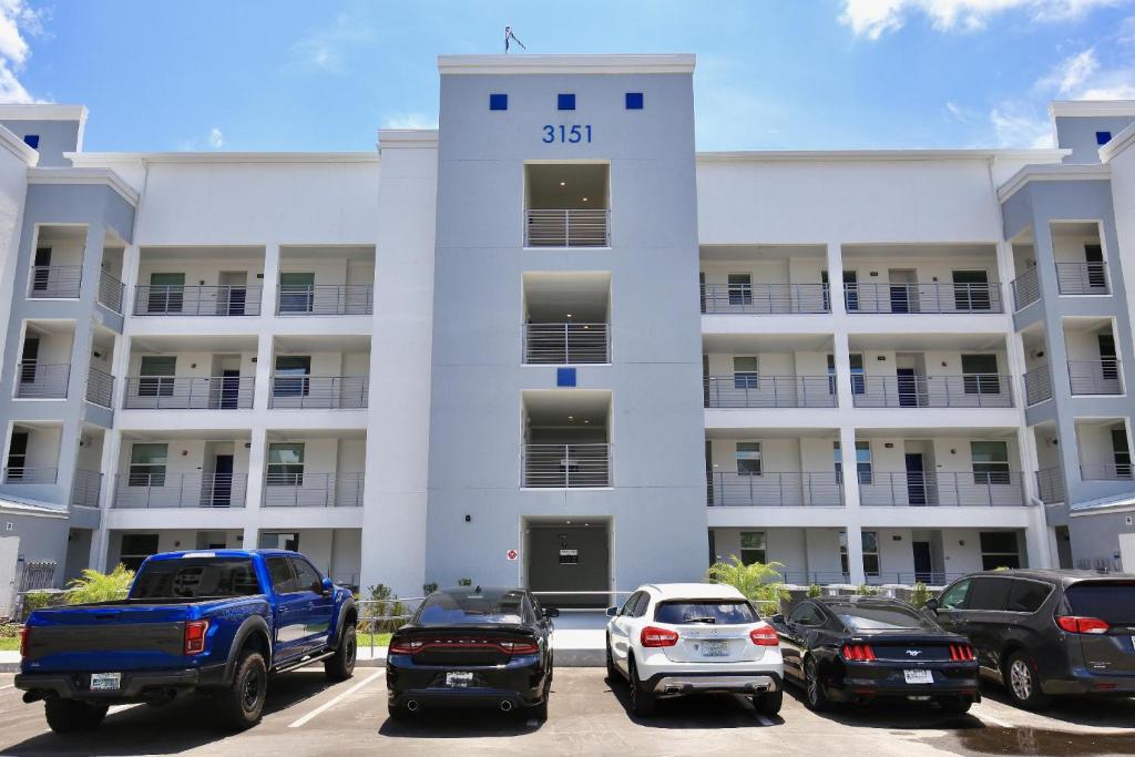 New Apartment In Lux Resort Storey Lake With Great Amenities 10 Miles To Disney New Listing - image 4