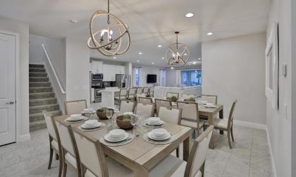 Luxury Villa with Private Pool on Encore Resort at Reunion Orlando Villa 4484 - image 8
