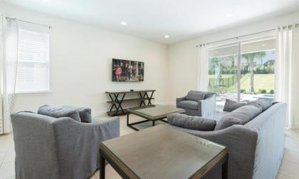 Beautiful Villa with first class amenities on Encore Resort at Reunion Orlando Villa 4418 - image 3
