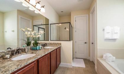 Luxury Contemporary Style Villa on Encore Resort at Reunion Orlando Villa 4359 - image 14