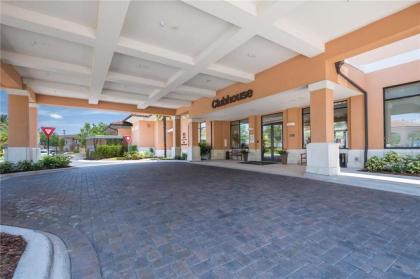 Charming 3 Bd w/ SPA close to Disney @ Regal Oaks 2649 - image 2