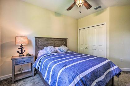 Modern Davenport Townhome with Resort Amenities - image 17