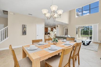5BR Luxury Home - Family Resort - Private Pool Hot Tub BBQ - image 3