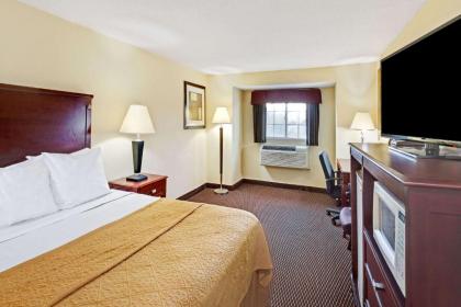 Ramada by Wyndham Kittery - image 4