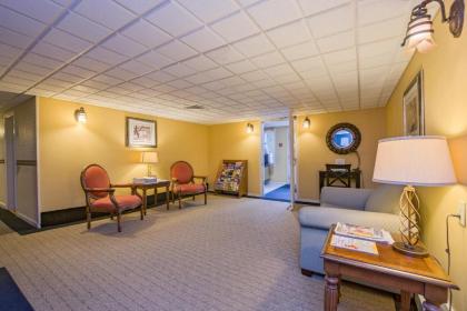Coachman Inn - image 5