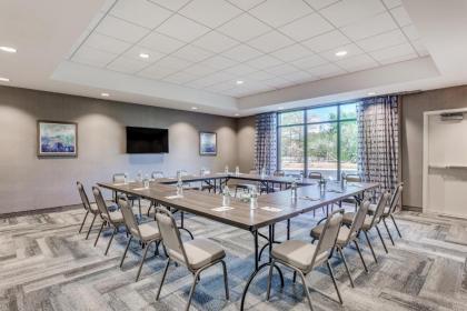 Hampton Inn & Suites Kittery - image 14
