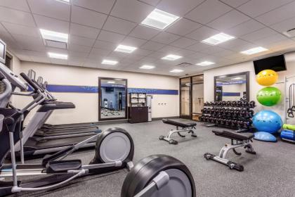 Hampton Inn & Suites Kittery - image 4