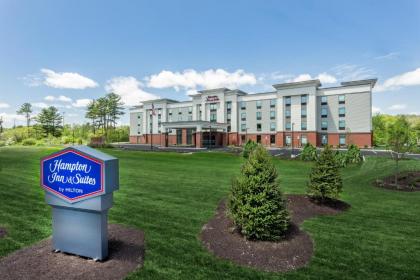 Hampton Inn & Suites Kittery - image 8