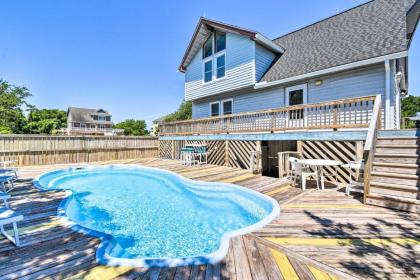 Kitty Hawk Coastal Escape with Updated Interior