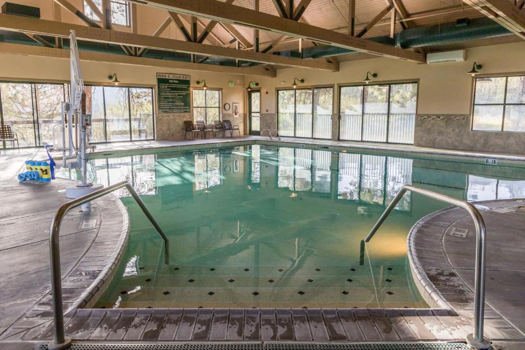 Running Y Vacation Rentals - image 7