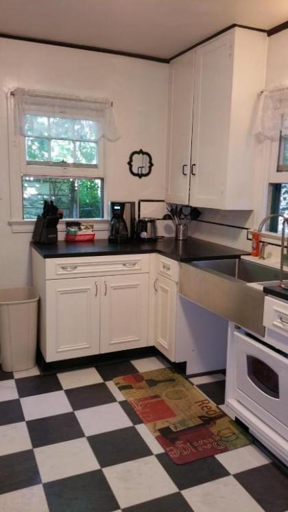 Modern❤️Smart Craftsman HDTV Keurig AC❤of Downtown - image 15
