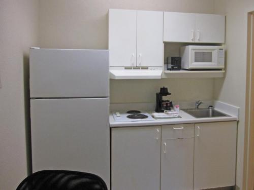 Extended Stay America Suites - Knoxville - Cedar Bluff - image 2