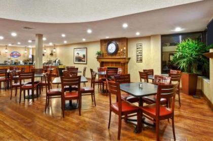 Baymont by Wyndham Knoxville/Cedar Bluff - image 2