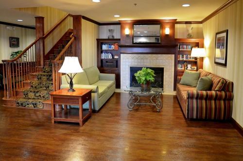 Country Inn & Suites by Radisson Knoxville at Cedar Bluff TN - main image
