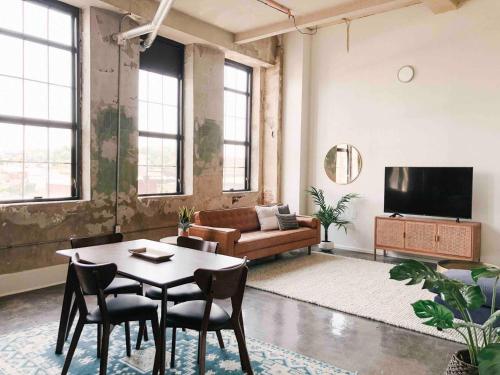 Historic Sterchi Loft on Gay St - main image