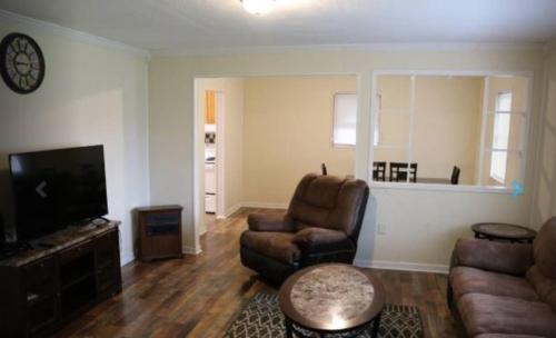 Best Deal in Knoxville - main image