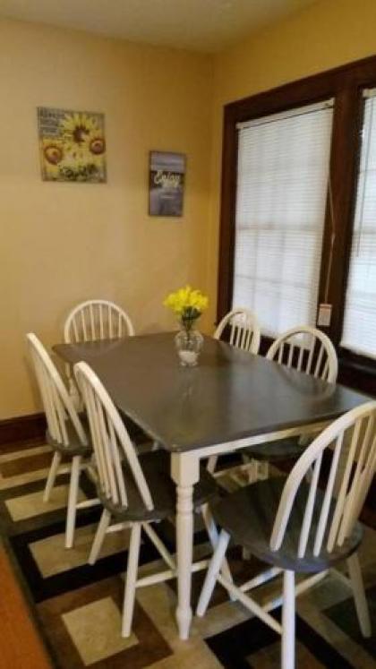 Quaint Apartment in Older East Knoxville - image 5