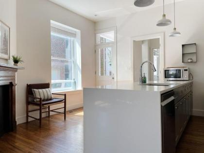 Historic 1900s Townhome with a Modern Flair - image 12
