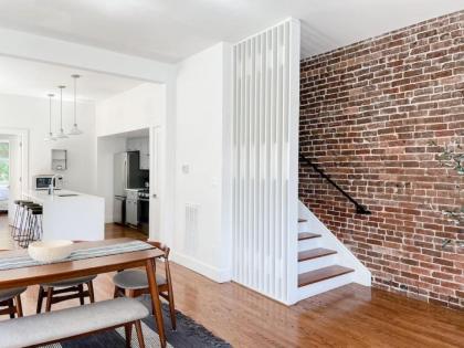 Historic 1900s Townhome with a Modern Flair - image 15