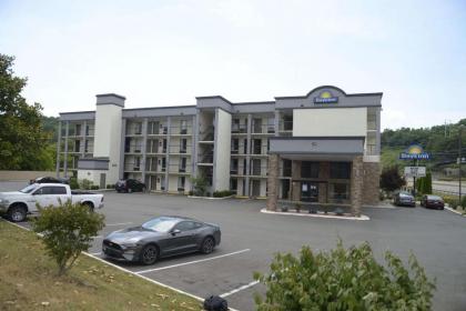 Days Inn by Wyndham Kodak/Sevierville Intrstate SmokeyMntns - image 9