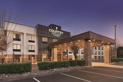 Country Inn & Suites by Radisson Sevierville-Kodak TN - image 1