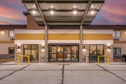 Comfort Inn Near Kokomo Speedway - image 14