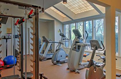 Ocean Dunes Kure Beach Condo with Balcony and Pool - image 10