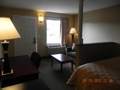Relax Inn and Suites Kuttawa - image 4
