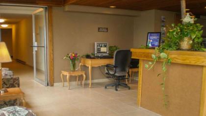 The La Grande Inn - image 7